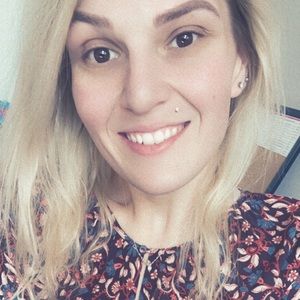 Meet your Posher, Valerie